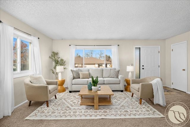 446 N Lakeview DRIVE, Billings, MT 59105