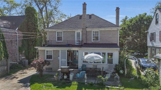 63 Grosvenor Road, Tonawanda, NY 14223