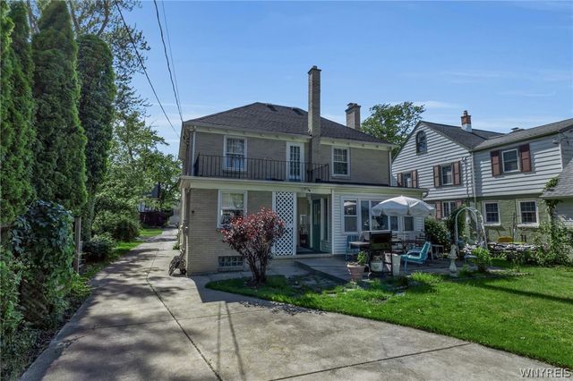 63 Grosvenor Road, Tonawanda, NY 14223