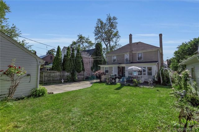 63 Grosvenor Road, Tonawanda, NY 14223
