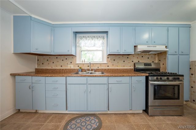 368 Grover Cleveland Highway, Amherst, NY 14226