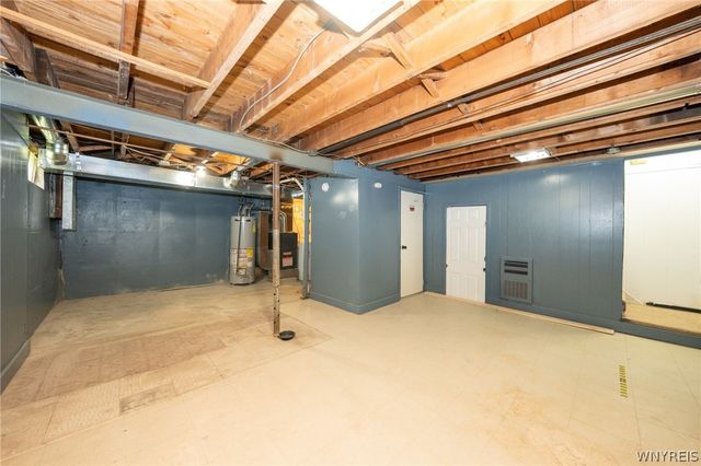368 Grover Cleveland Highway, Amherst, NY 14226