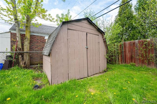368 Grover Cleveland Highway, Amherst, NY 14226