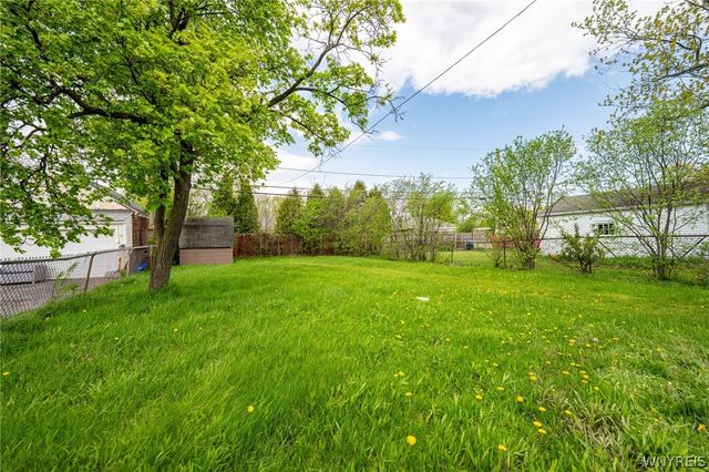 368 Grover Cleveland Highway, Amherst, NY 14226