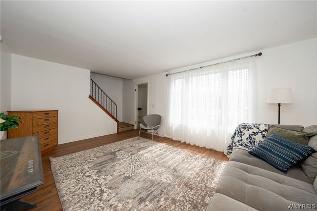 368 Grover Cleveland Highway, Amherst, NY 14226