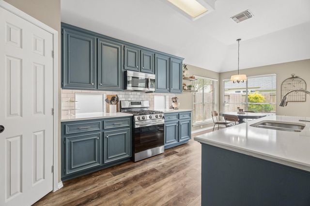 3535 Chesapeake Court, Pearland, TX 77584