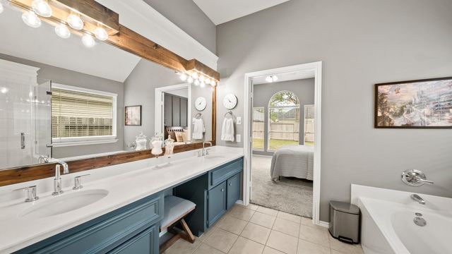 3535 Chesapeake Court, Pearland, TX 77584