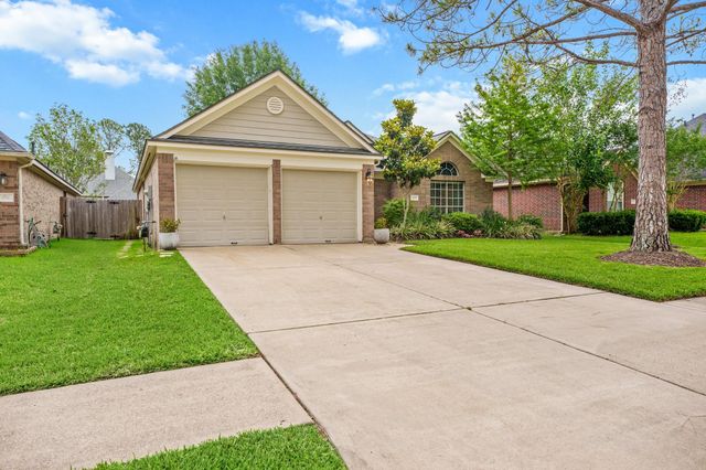 3535 Chesapeake Court, Pearland, TX 77584