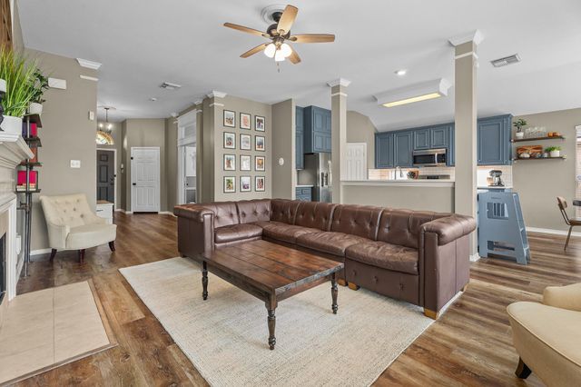 3535 Chesapeake Court, Pearland, TX 77584