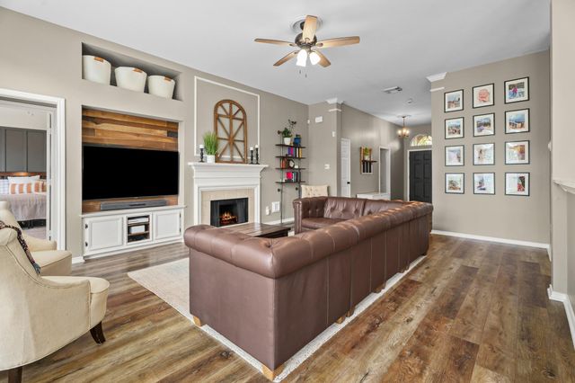 3535 Chesapeake Court, Pearland, TX 77584