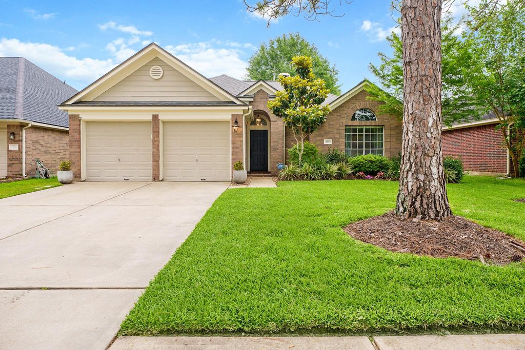 3535 Chesapeake Court, Pearland, TX 77584