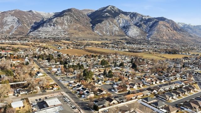 2543 N 525 E, North Ogden, UT 84414