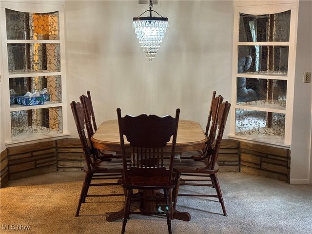 715 Crestview Drive, Boardman, OH 44512