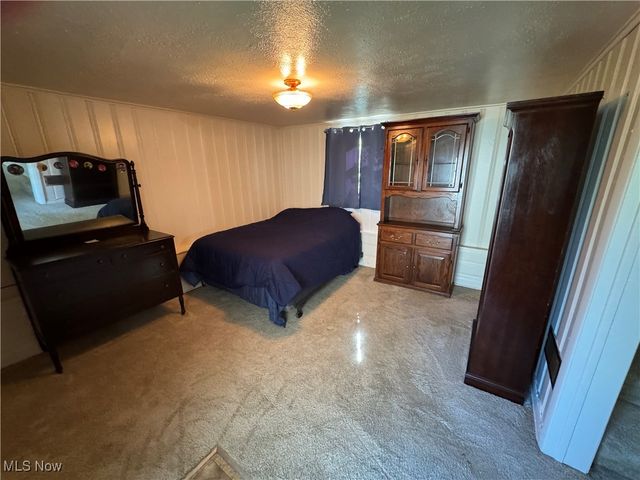 715 Crestview Drive, Boardman, OH 44512