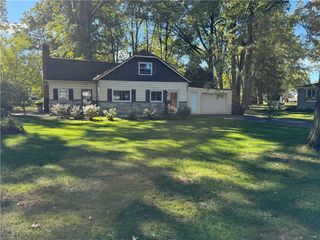 715 Crestview Drive, Boardman, OH 44512