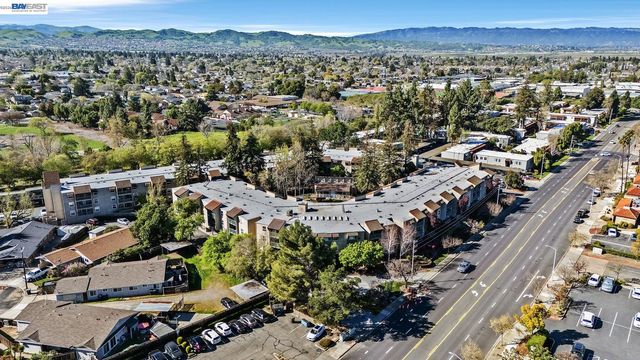 1087 Murrieta Blvd 242, Livermore, CA 94550