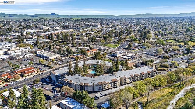 1087 Murrieta Blvd 242, Livermore, CA 94550