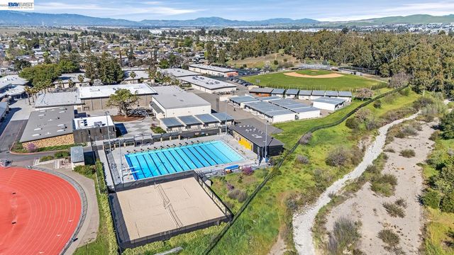 1087 Murrieta Blvd 242, Livermore, CA 94550