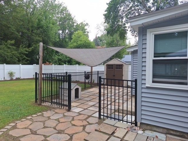 17 Vinton St, Leominster, MA 01453