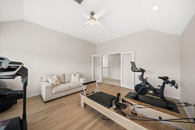 403 Trail Head Street, Friendswood, TX 77546