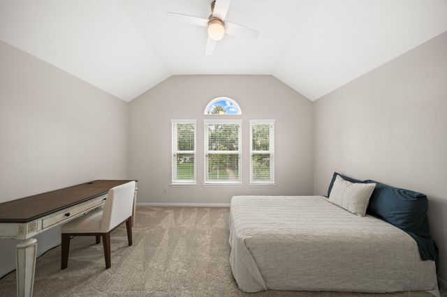 403 Trail Head Street, Friendswood, TX 77546