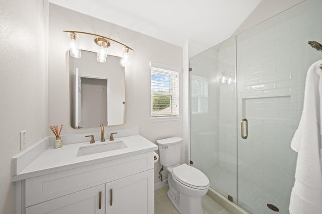 403 Trail Head Street, Friendswood, TX 77546