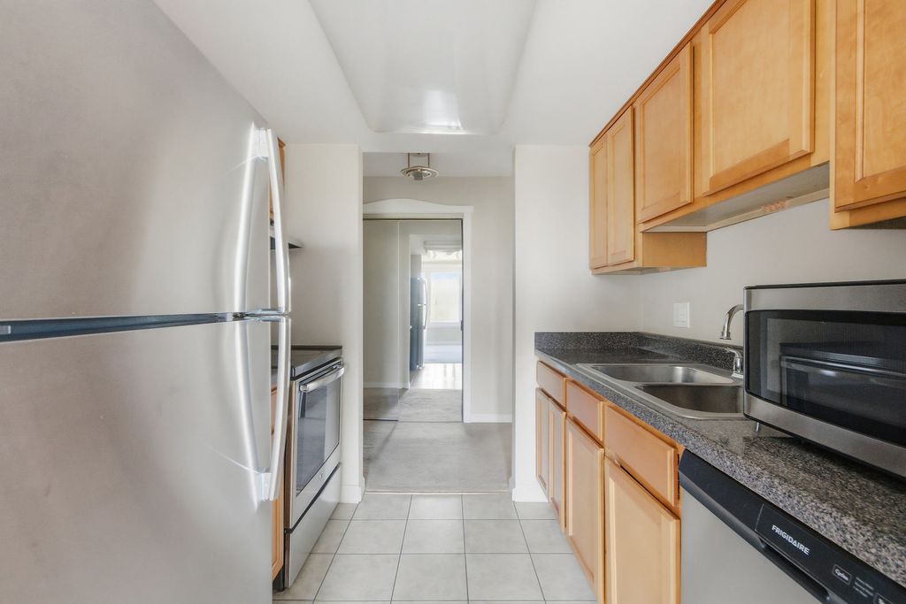 1 RENAISSANCE PLACE 618, Palatine, IL 60067 — photo 4