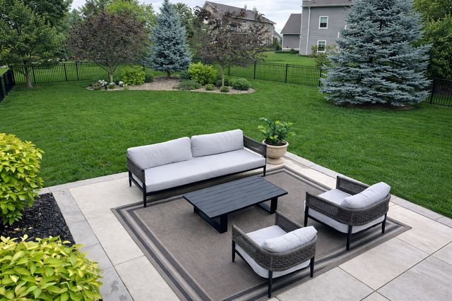 16782 Draft Horse Court, Lakeville, MN 55044