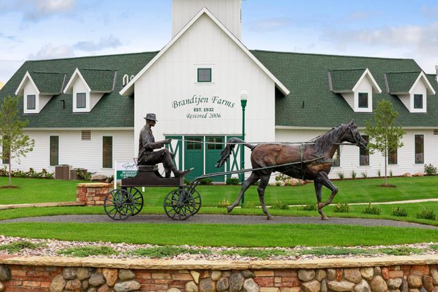 16782 Draft Horse Court, Lakeville, MN 55044