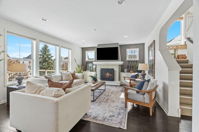 16782 Draft Horse Court, Lakeville, MN 55044