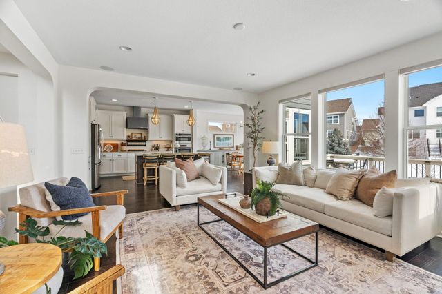 16782 Draft Horse Court, Lakeville, MN 55044