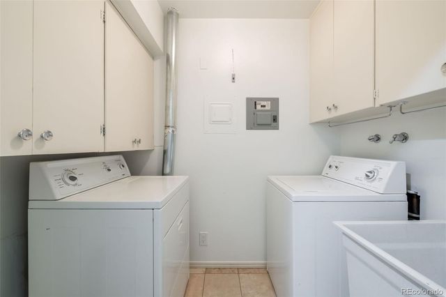 2205 S Holly Street 5, Denver, CO 80222