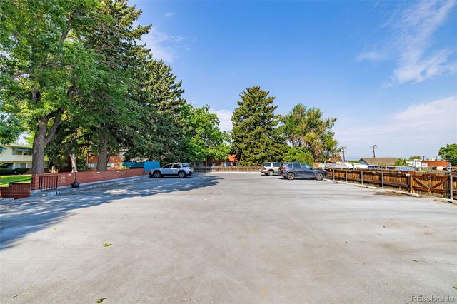 2205 S Holly Street 5, Denver, CO 80222