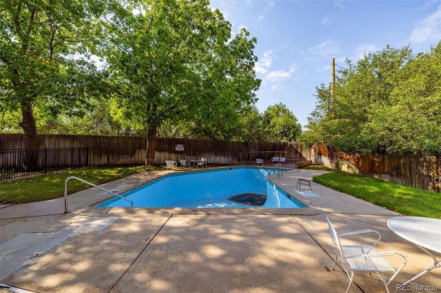 2205 S Holly Street 5, Denver, CO 80222