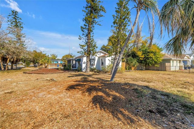 3701 26TH STREET N, St Petersburg, FL 33713