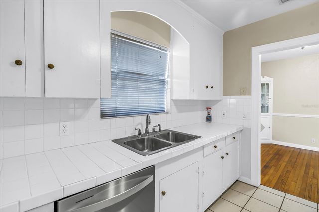 3701 26TH STREET N, St Petersburg, FL 33713