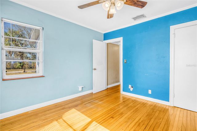 3701 26TH STREET N, St Petersburg, FL 33713