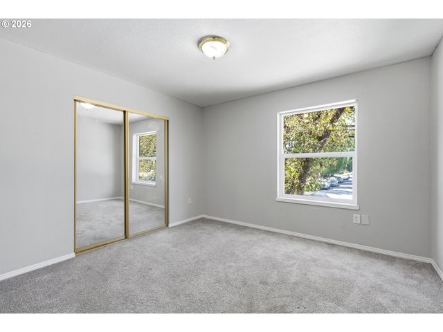 2997 Sw LARS Ter, Beaverton, OR 97003