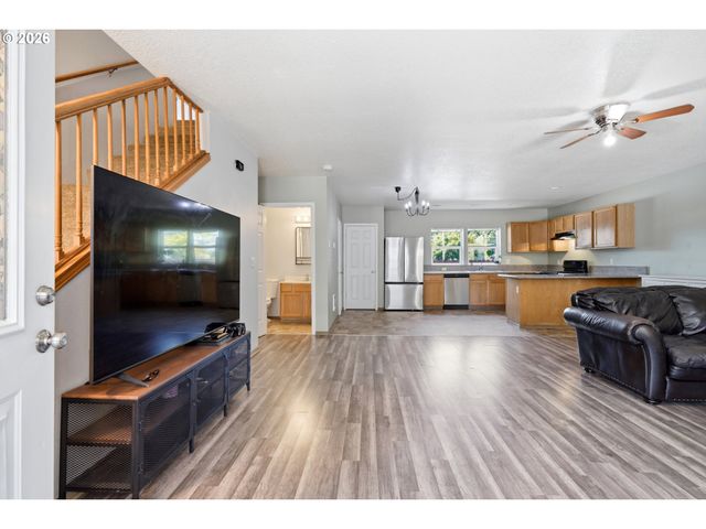 2997 Sw LARS Ter, Beaverton, OR 97003