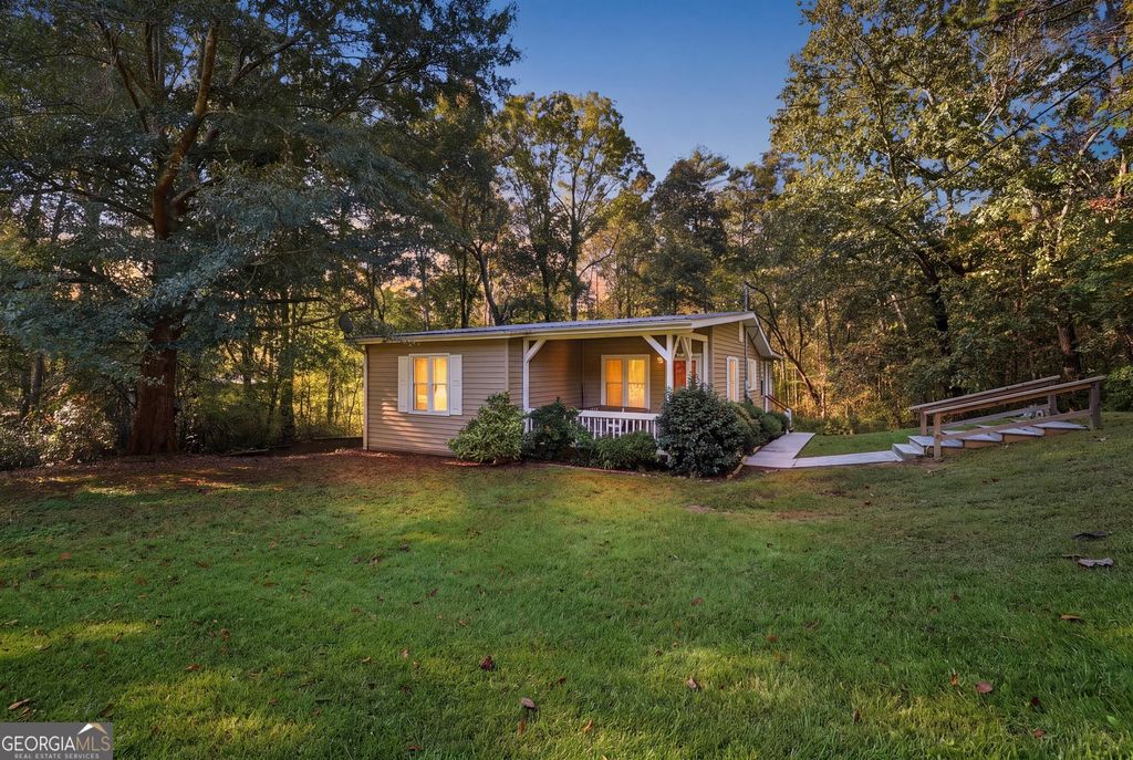 520 Easy Street, Toccoa, GA 30577 — exterior