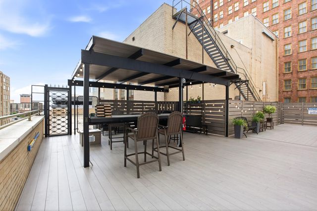 705 Main Street 209, Houston, TX 77002
