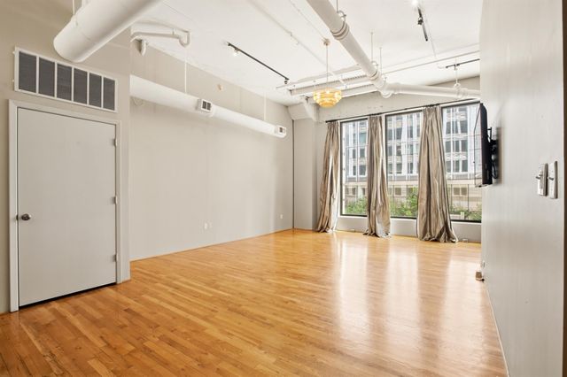 705 Main Street 209, Houston, TX 77002
