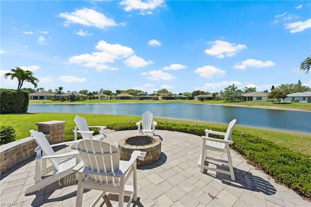 9100 Kings Cove CT, Fort Myers, FL 33967