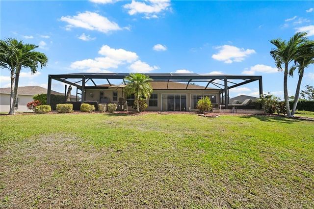 9100 Kings Cove CT, Fort Myers, FL 33967