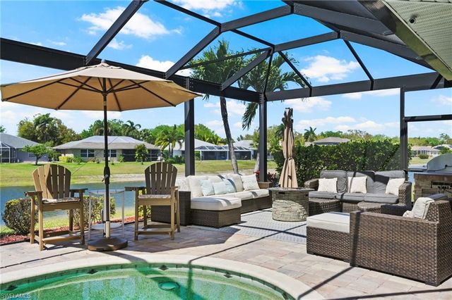 9100 Kings Cove CT, Fort Myers, FL 33967