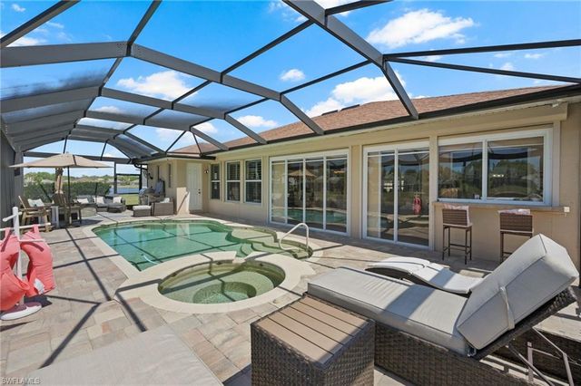 9100 Kings Cove CT, Fort Myers, FL 33967