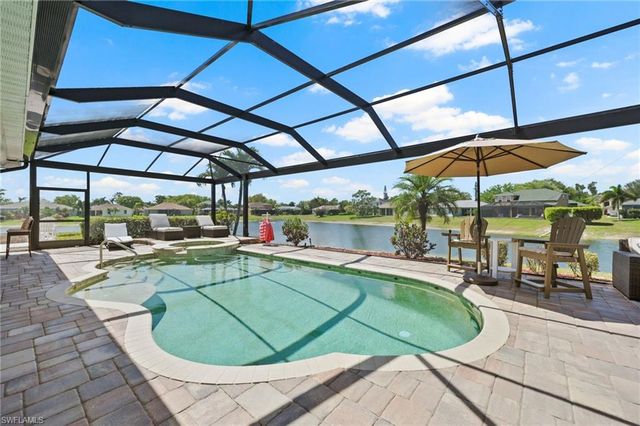 9100 Kings Cove CT, Fort Myers, FL 33967