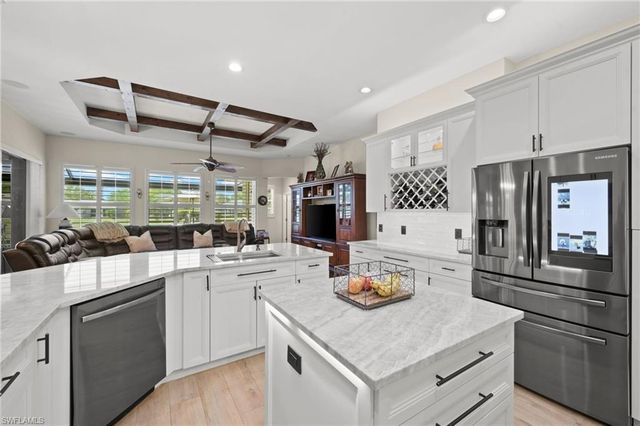 9100 Kings Cove CT, Fort Myers, FL 33967