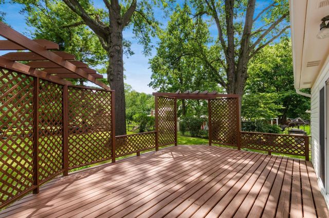 611 Fawndale Place, Gahanna, OH 43230