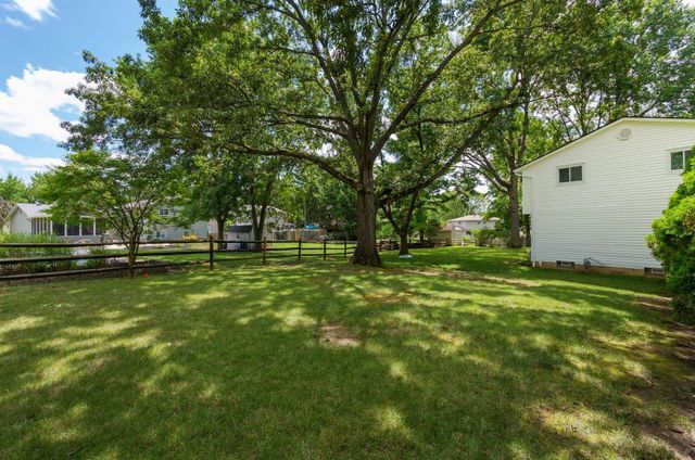611 Fawndale Place, Gahanna, OH 43230